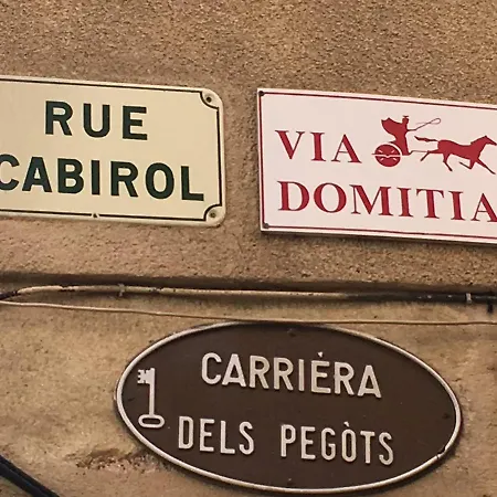 Lägenhet Aux 4 Fontaines